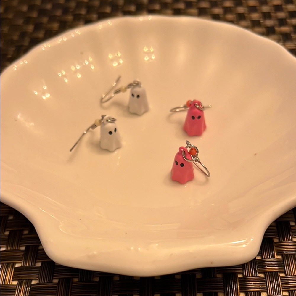 Cute Ghost Earrings Set in Pink and White